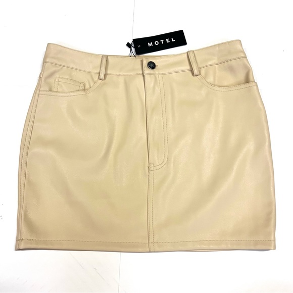 Motel Rocks Braima PU Leather Mini Skirt in Butter Yellow - Picture 6 of 6
